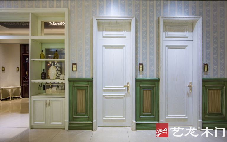 實木門(實木門材質的優點和缺點)